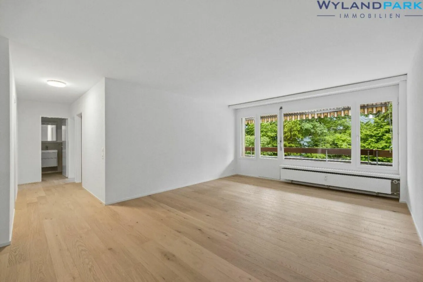 Renovierte Wohnung mit grossem Balkon - Foto 11 von 24