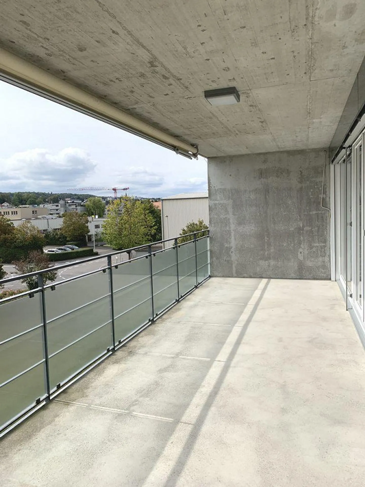 Appartement lumineux de 3,5 pièces avec balcon dans un emplacement calme à Kreuzlingen - Photo 10 sur 13