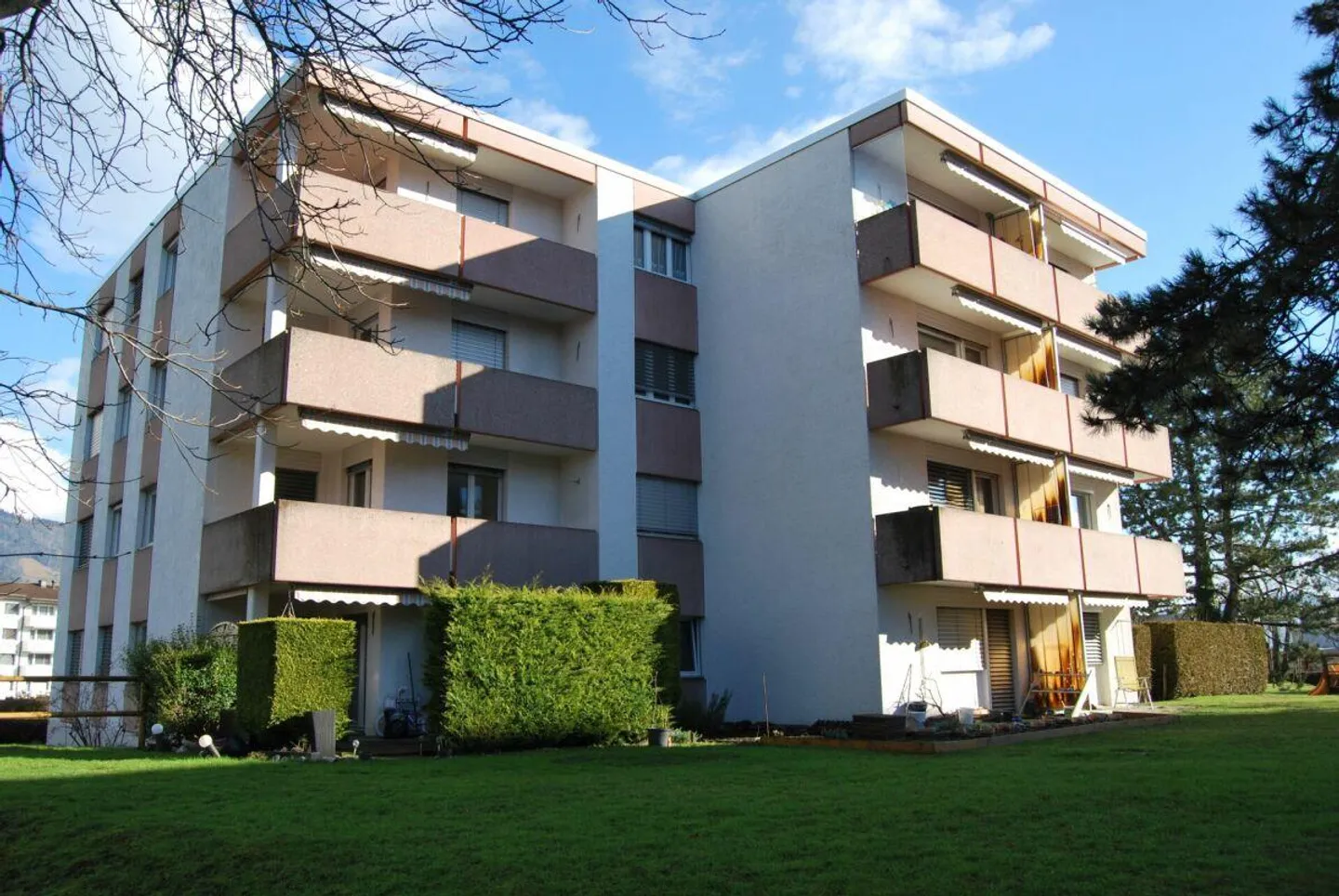 Votre appartement, votre balcon, votre nouvelle cuisine - votre nouveau chez-vous ! - Photo 1 sur 9