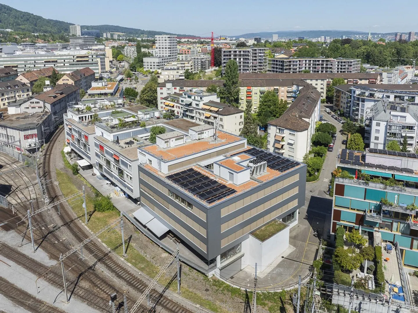 Shape Your Future: Your New Location in Zurich Binz - Photo 2 of 11