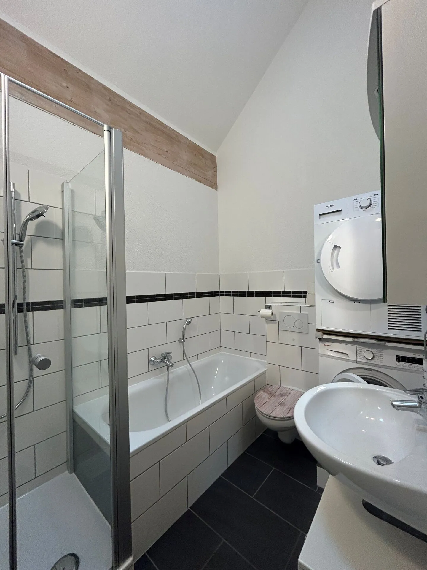 Wallbach / Appartement 3,5 pièces, DG A8 - Photo 9 sur 10