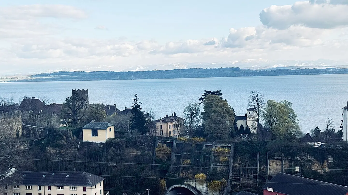 Luxuswohnung mit Seeblick - Foto 2 von 6