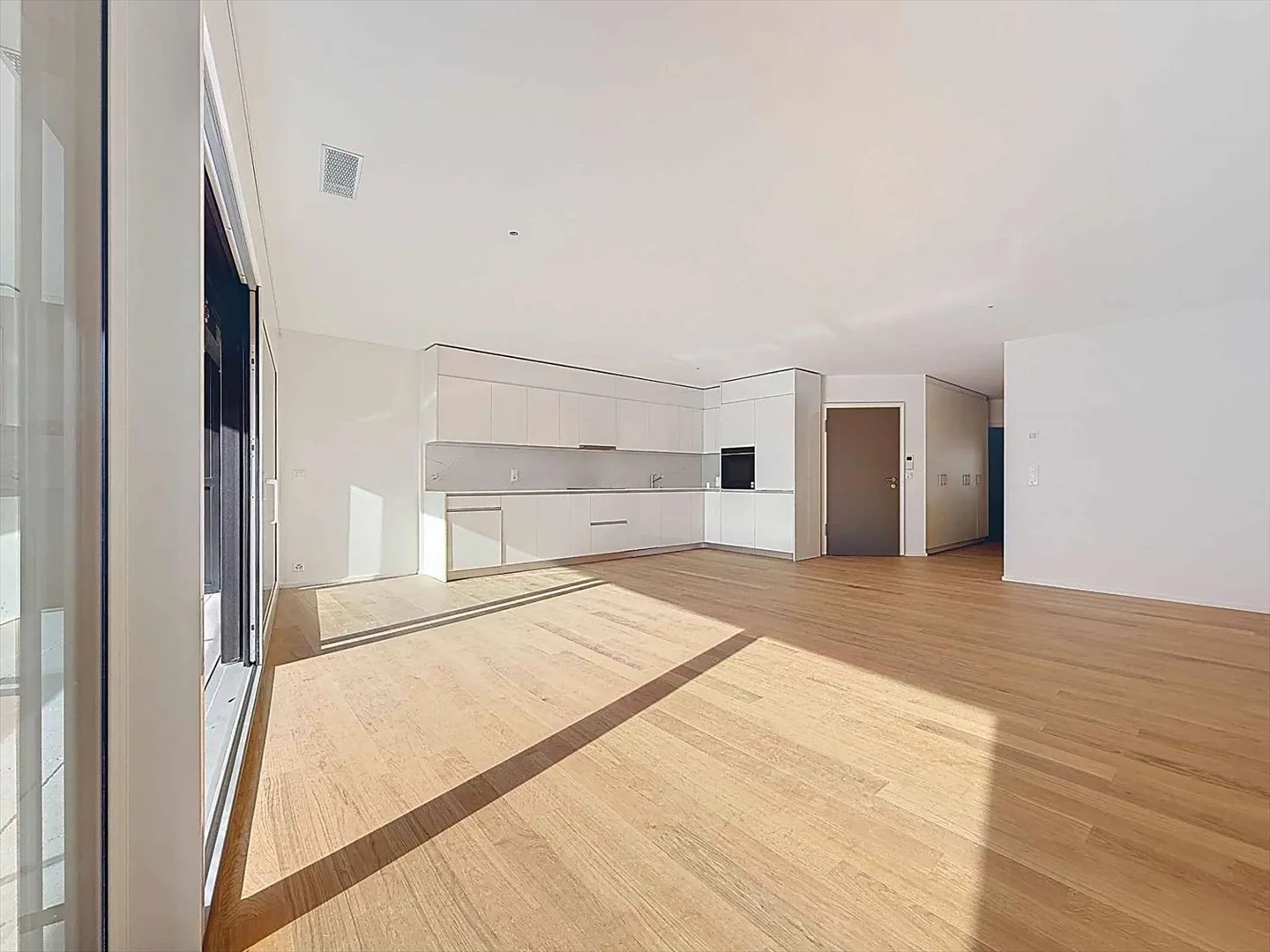 Nuova promozione: appartamento di 3,5 locali con balcone coperto - Foto 4 di 13