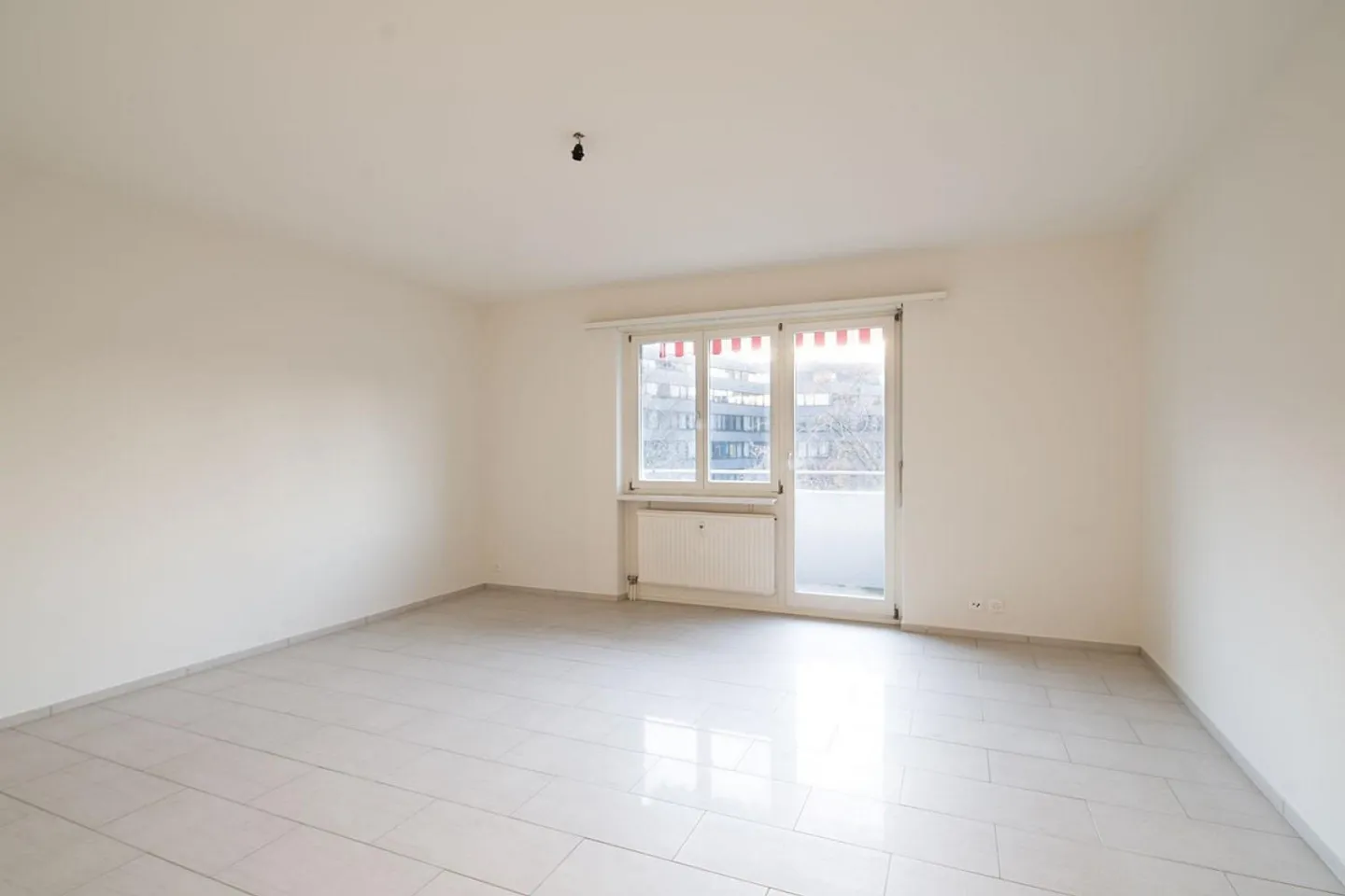 Appartamento di 1,5 stanze in affitto - Foto 3 di 5