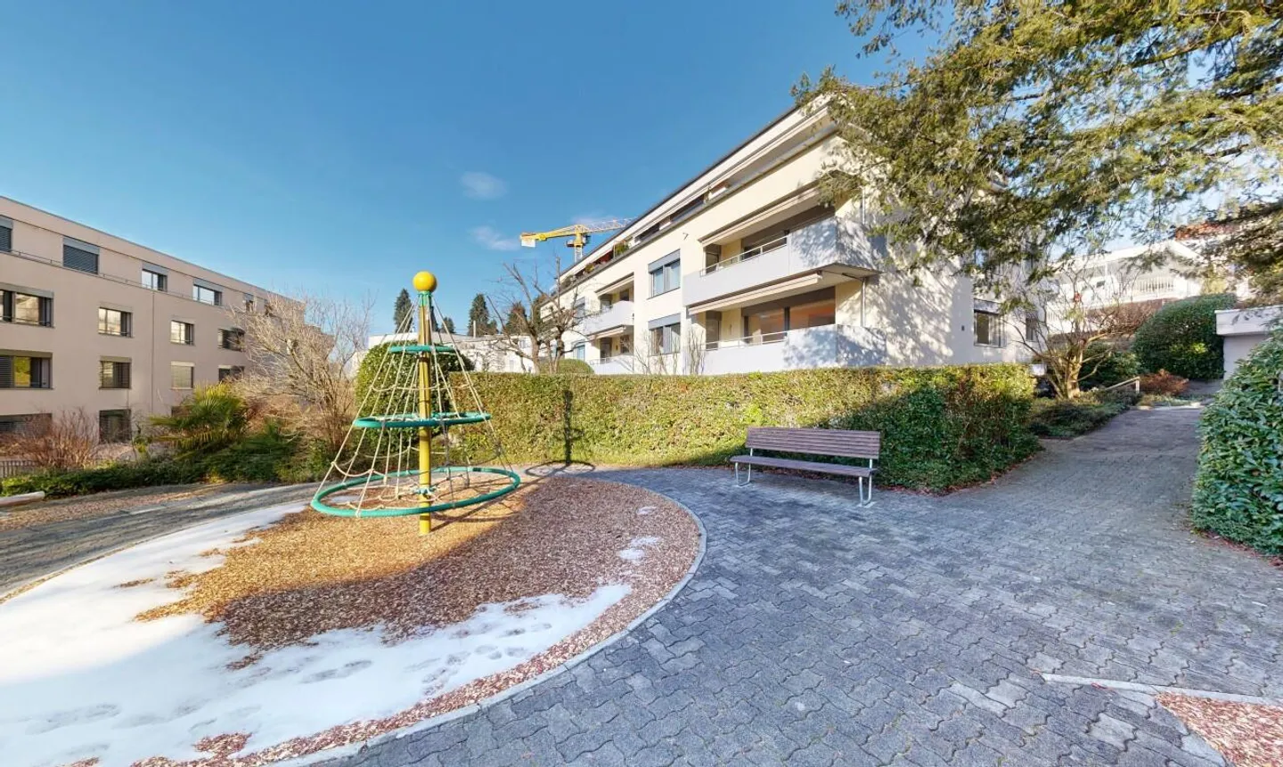 Il potenziale incontra la qualità della vita: appartamento di 5,5 stanze a Lucerna - Foto 1 di 11