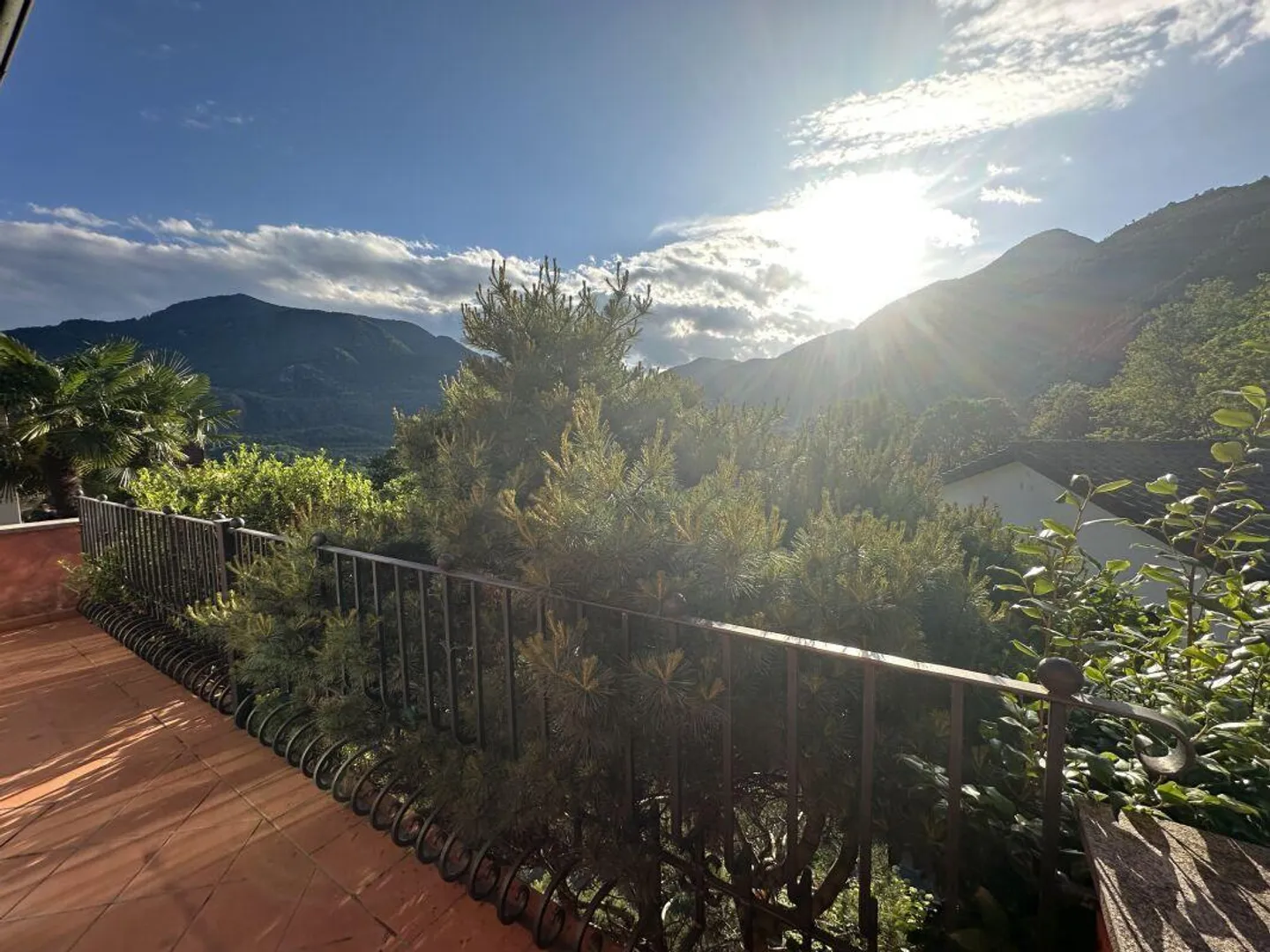 EXCLUSIVE VILLA AMONG NATURE, LUXURY AND BREATHTAKING PANORAMA - Photo 12 of 13