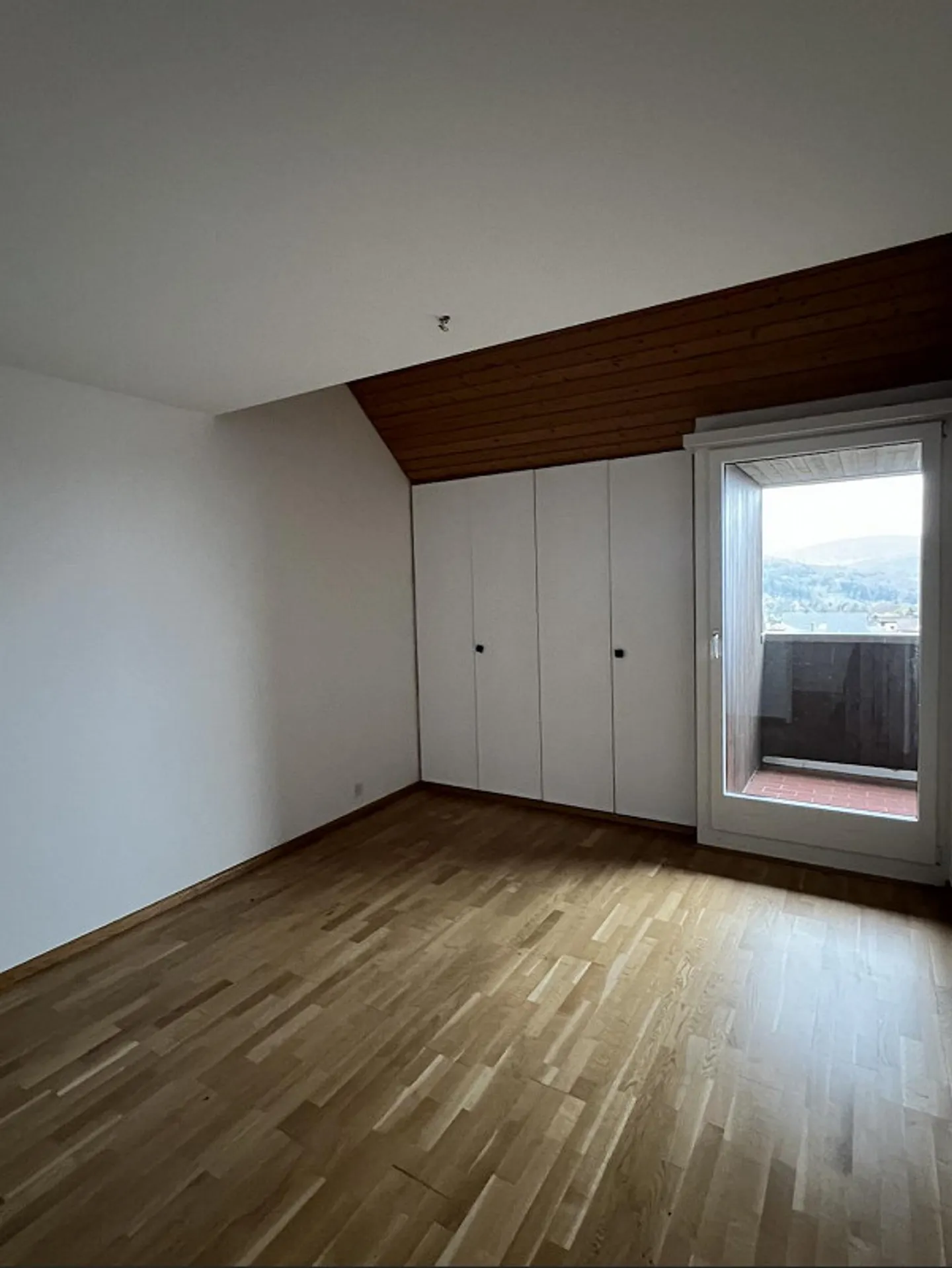 4.5 Room Apartment - Photo 8 of 12