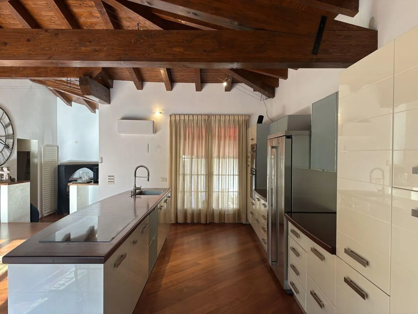 EXCLUSIVE VILLA AMONG NATURE, LUXURY AND BREATHTAKING PANORAMA - Photo 7 of 13