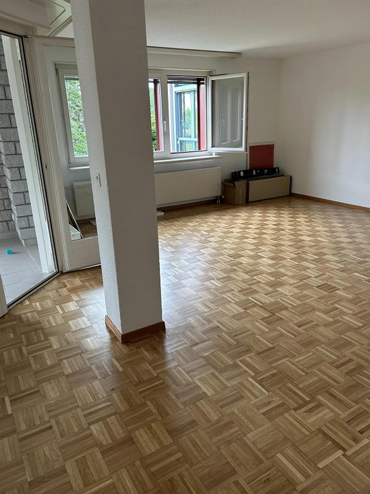 Charming 4.5 Room Apartment - Photo 5 of 15