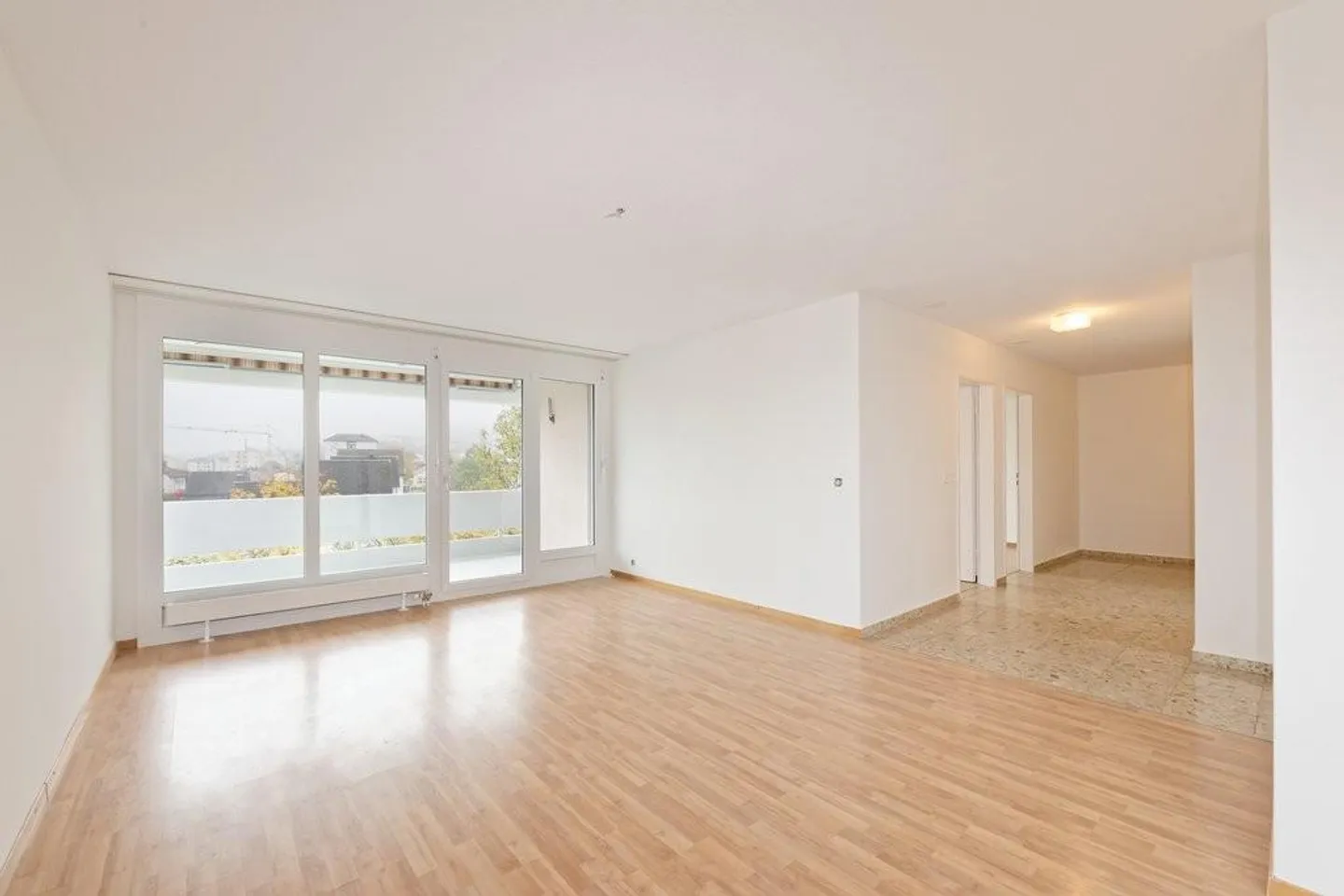 Moderne 3.5-Zimmer Wohnung - Foto 1 von 9