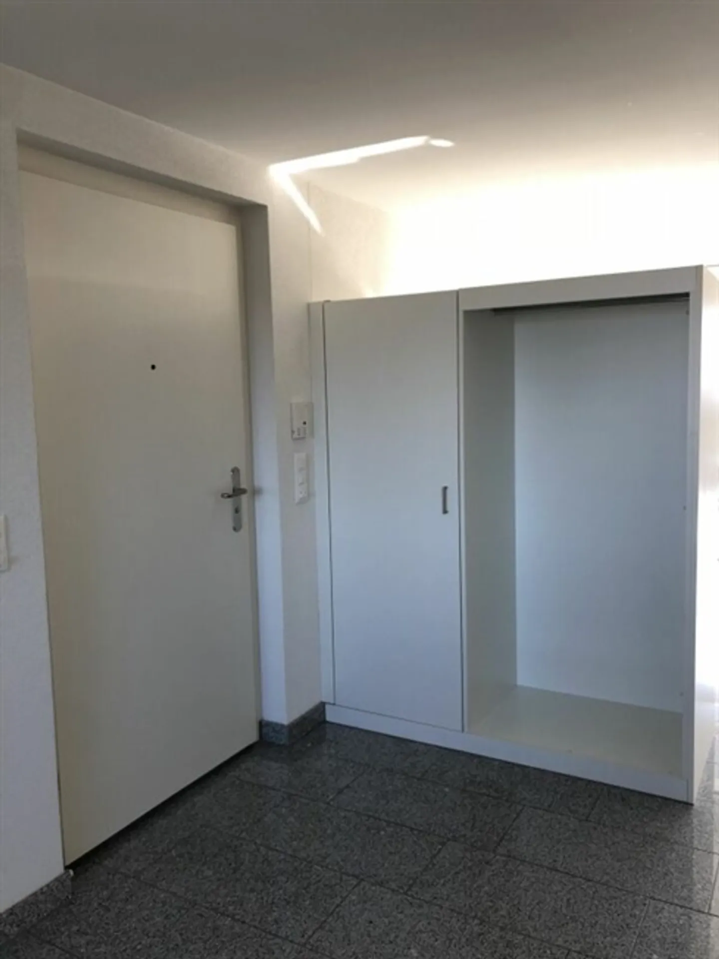 Appartement 2.5 pièces - Photo 7 sur 8