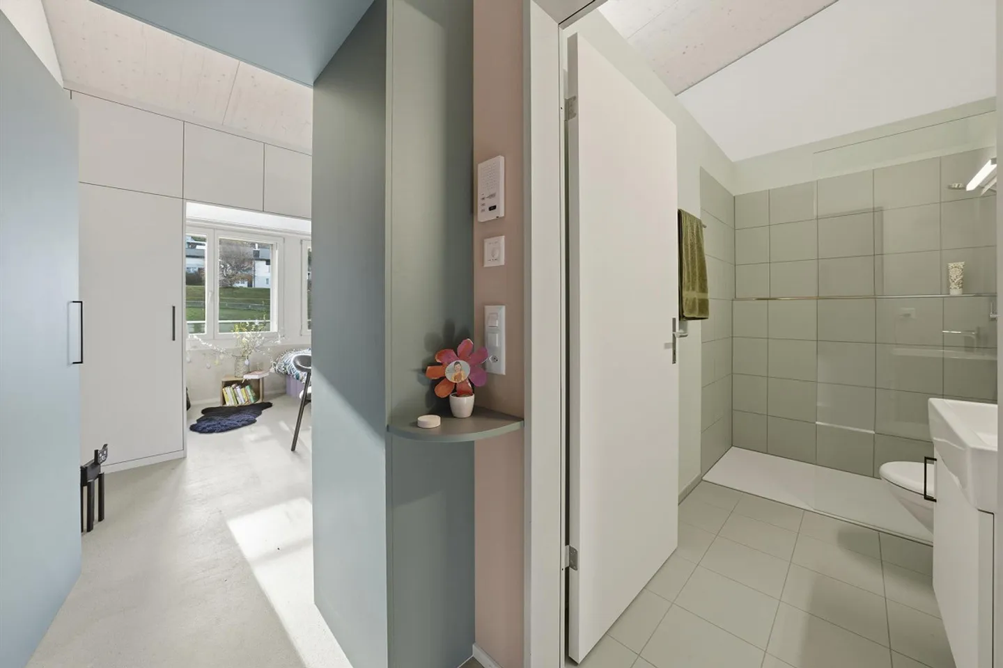 Furnished Design Studio with Sauna, Guest Room & Mobility Car - Photo 13 of 18