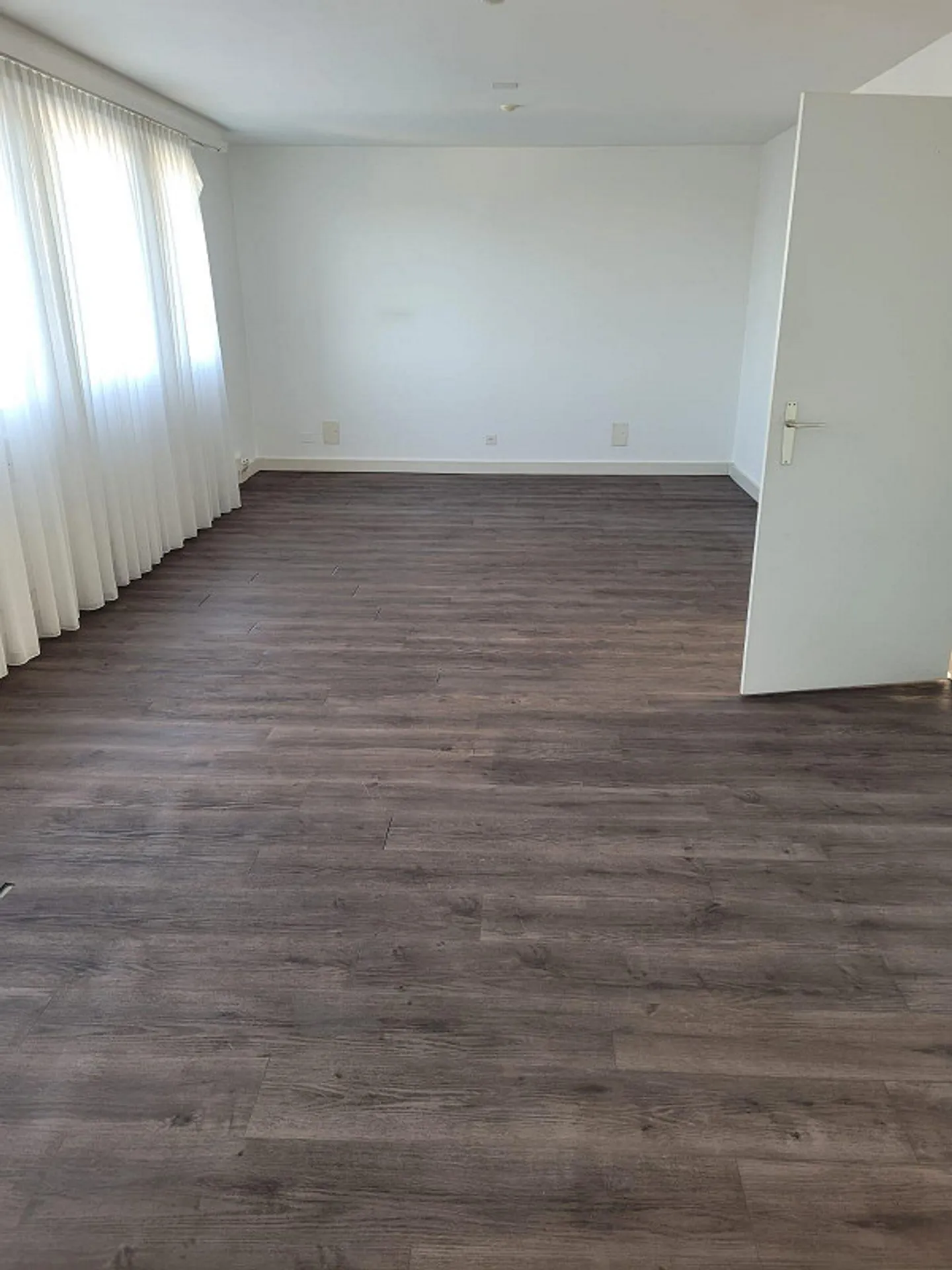 Ihr Büro im Herzen - befristeter Mietvertrag bis zum 31.12.2026 - Foto 3 von 5