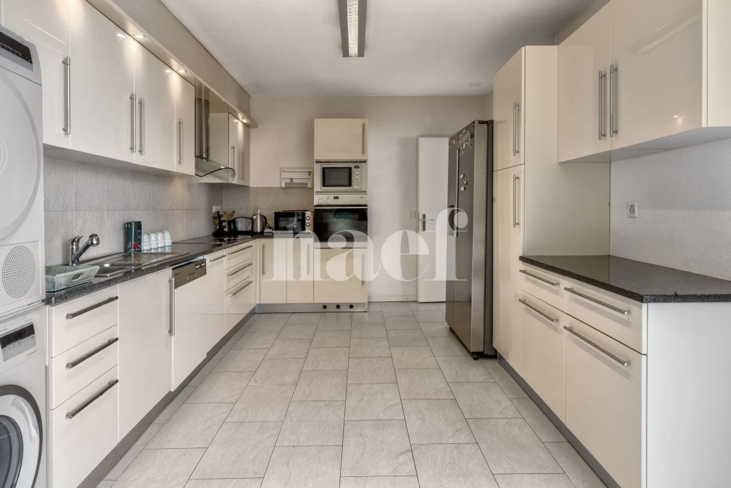 Appartamento 5.5 stanze - Foto 4 di 8