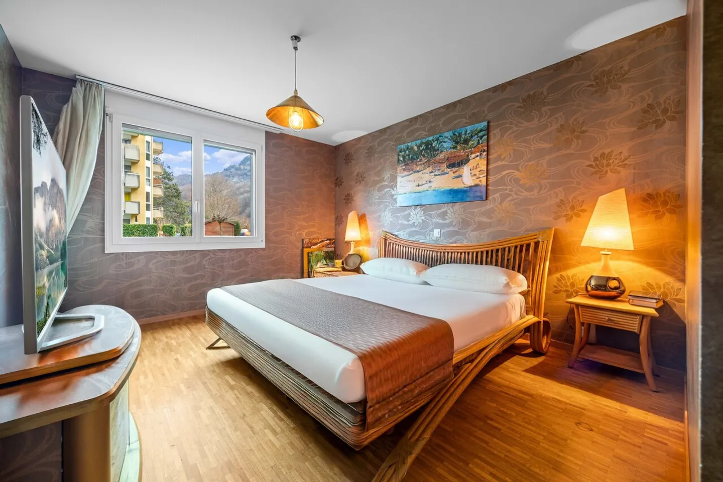 Appartement lumineux avec jardin - Photo 4 sur 10