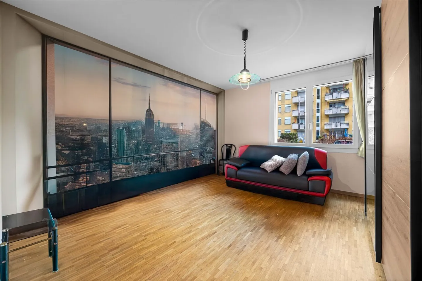 Appartement lumineux avec jardin - Photo 5 sur 10