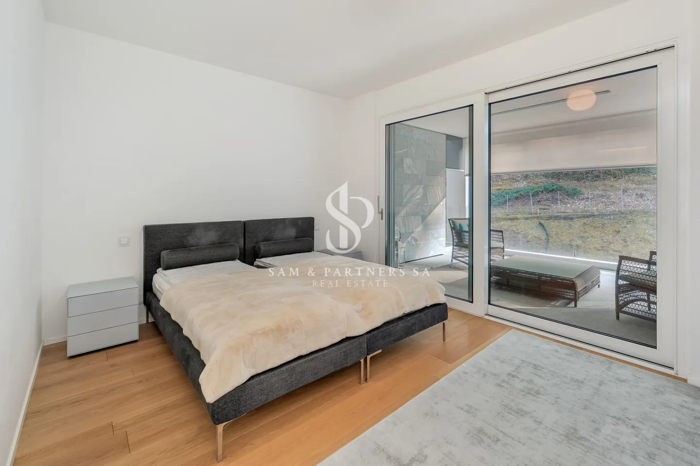 Penthouse di Lusso con Vista Lago - Foto 14 di 17