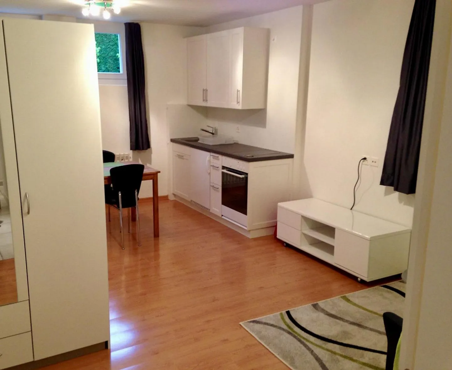 Möbliertes Studio nähe Spitäler - Foto 2 von 4