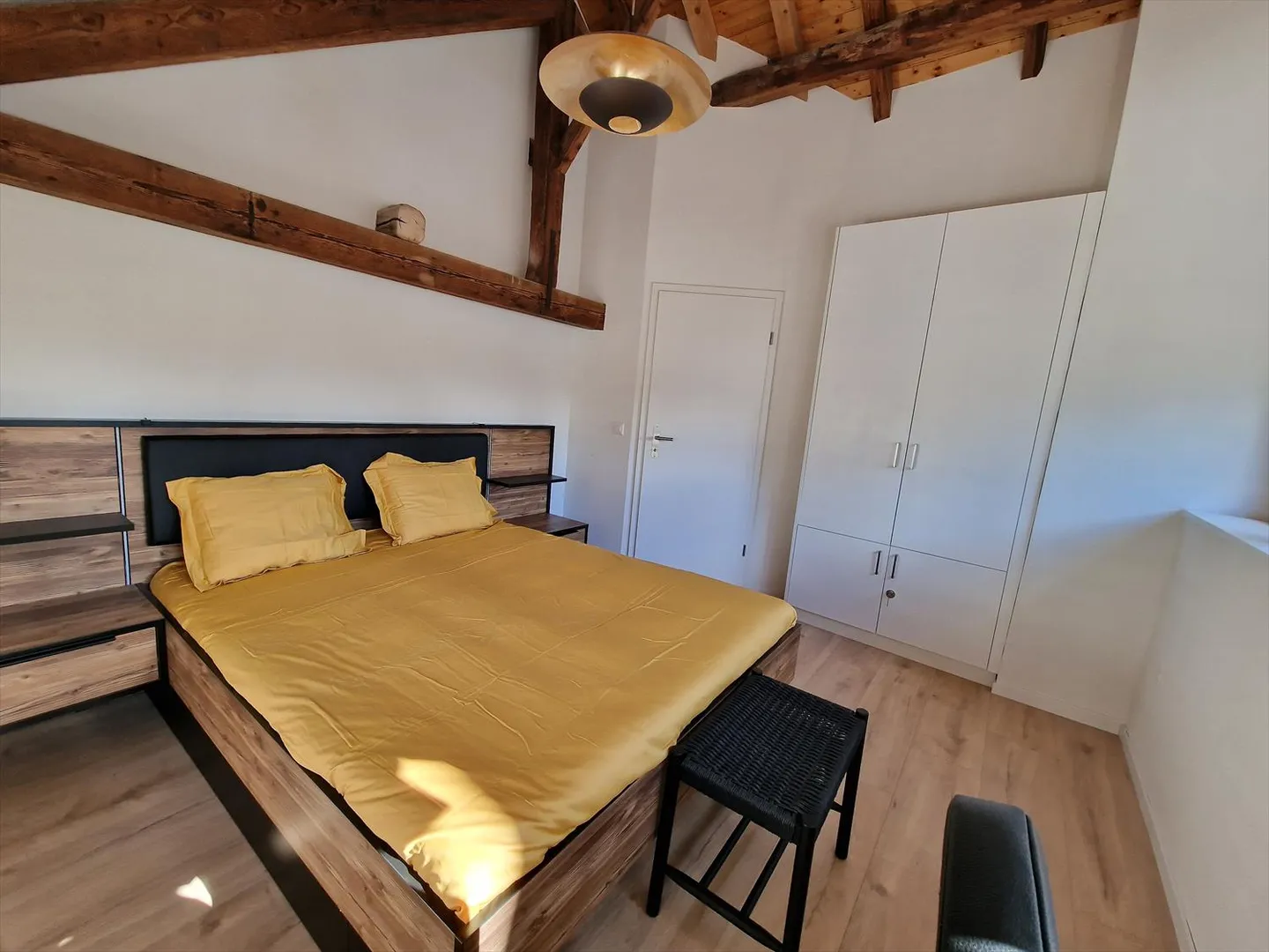 Furnished 4-room apartment - Photo 8 of 13