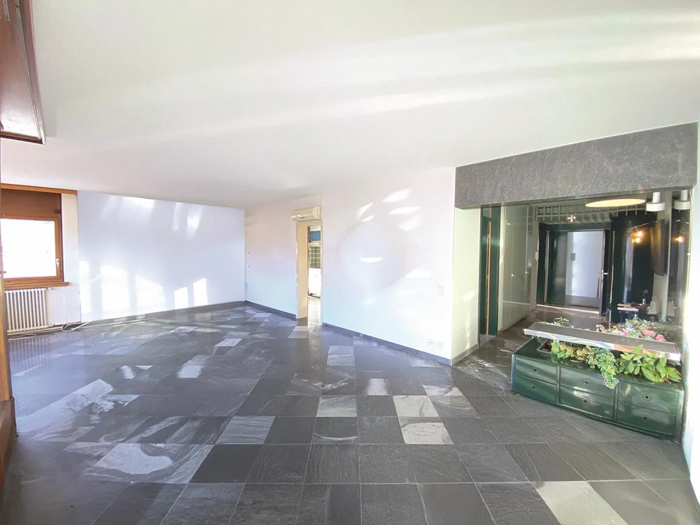 A due passi dal lago, grande 4.5 locali soleggiatissimo - Foto 4 di 21