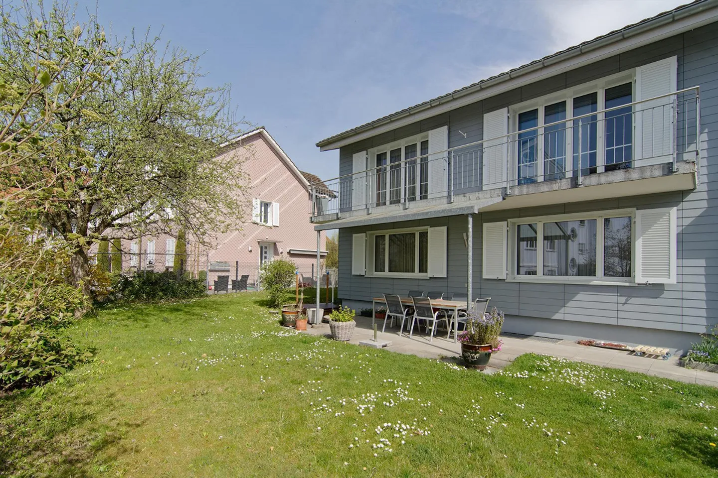 Single-family house in the center of Amriswil - Photo 3 of 13