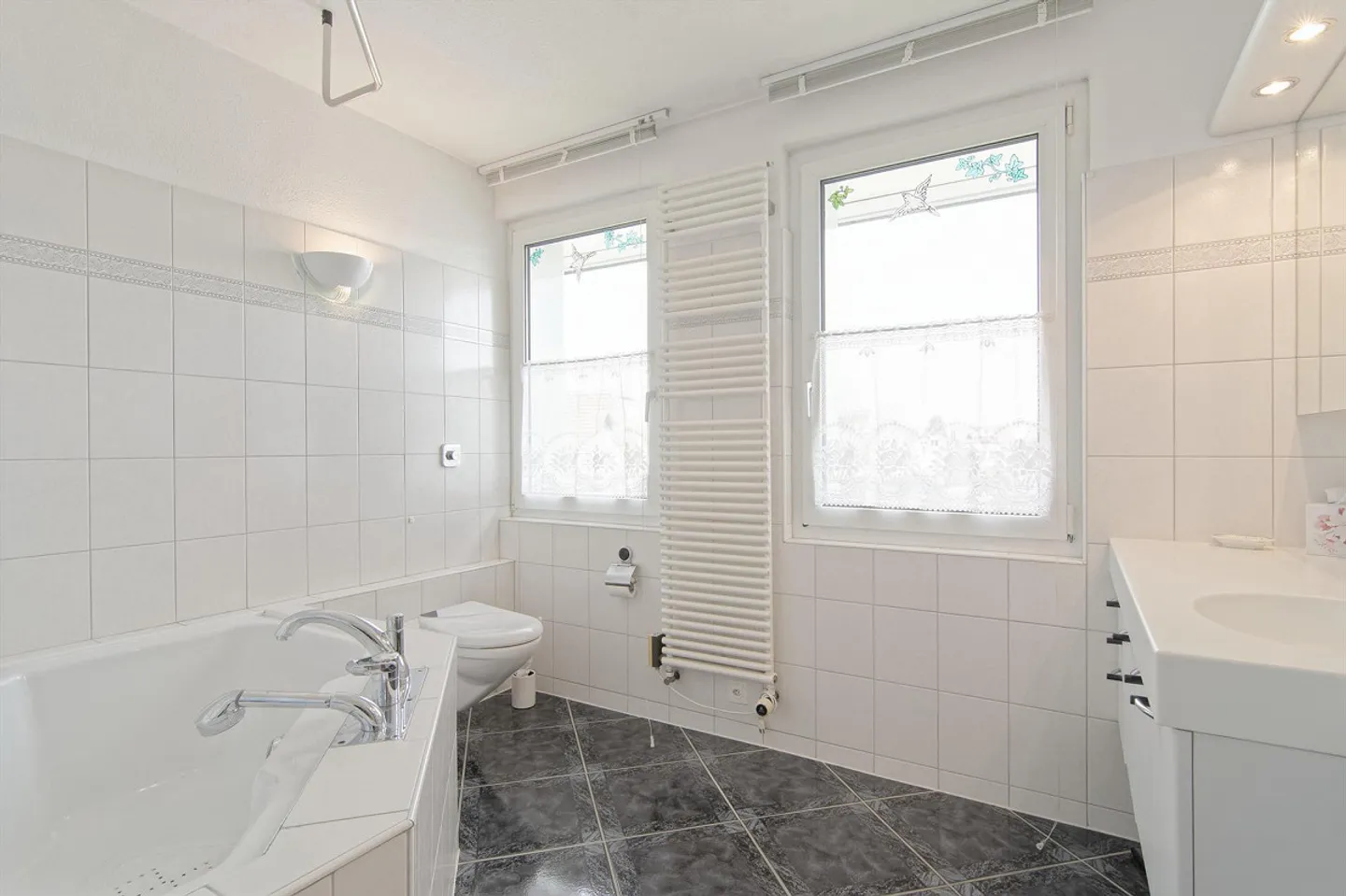 Single-family house in the center of Amriswil - Photo 6 of 13