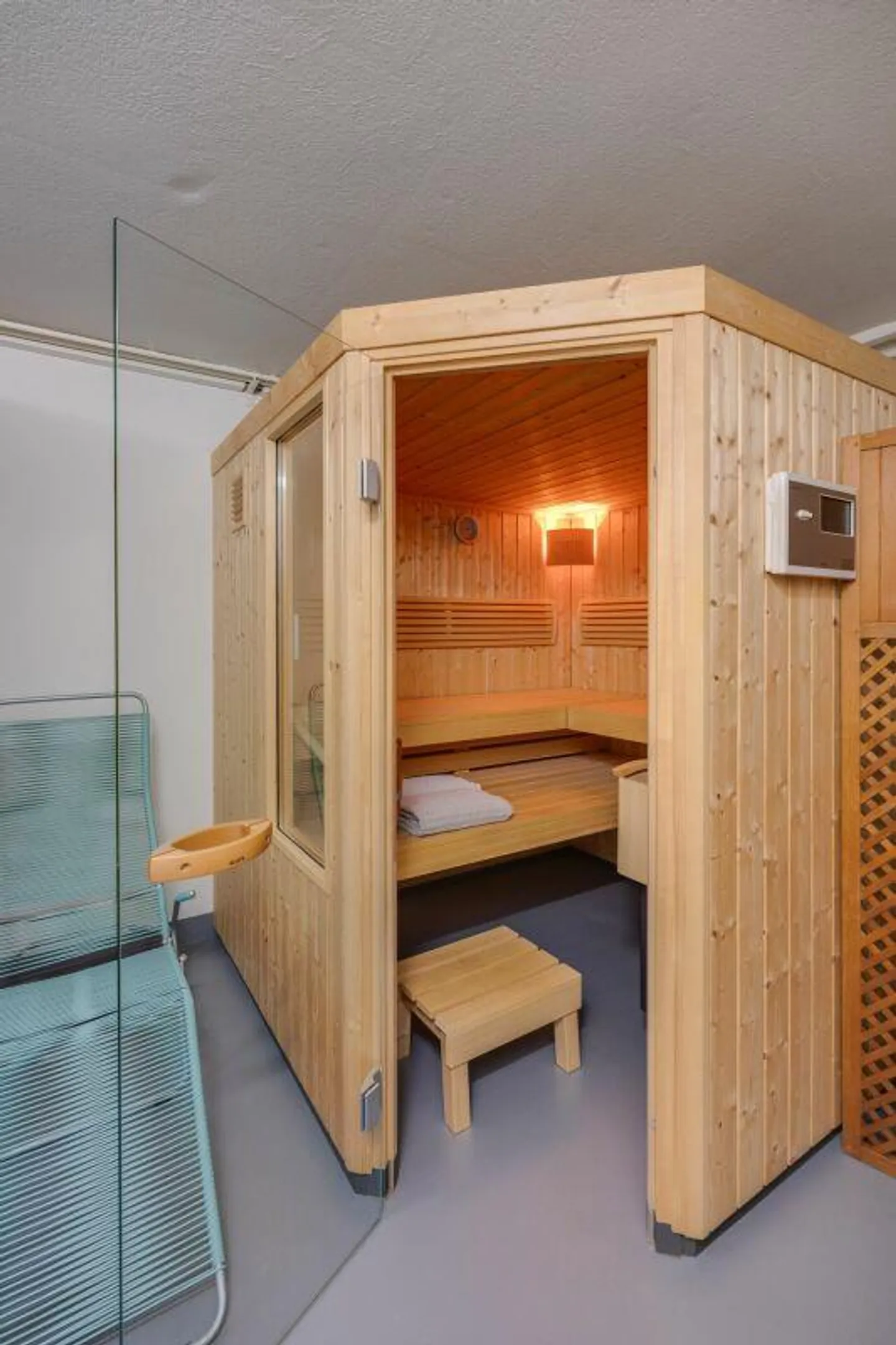 Einfamilienhaus mit Seesicht an bester Lage! - Photo 13 of 14