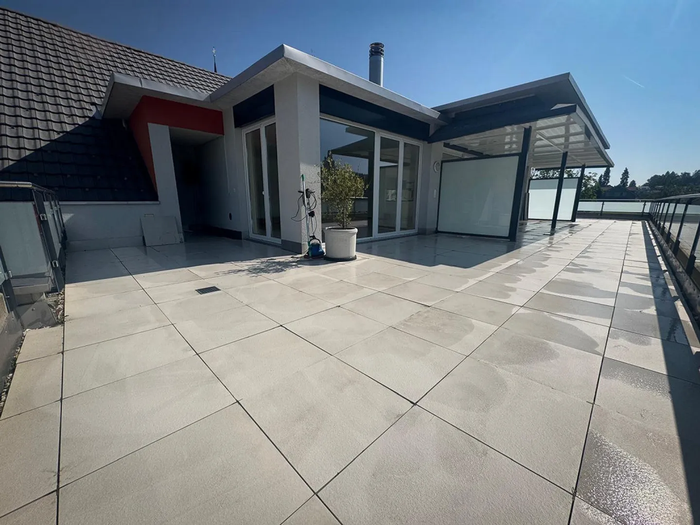 Exclusive living dream with many highlights - Photo 1 of 17