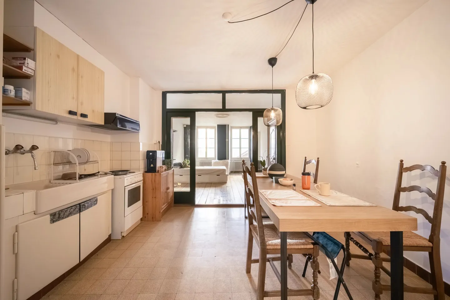 Nel cuore del borgo di Lutry, casa tipica con giardino - Foto 4 di 11