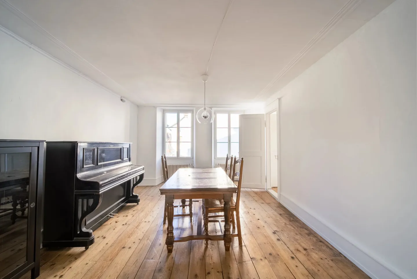 Nel cuore del borgo di Lutry, casa tipica con giardino - Foto 6 di 11