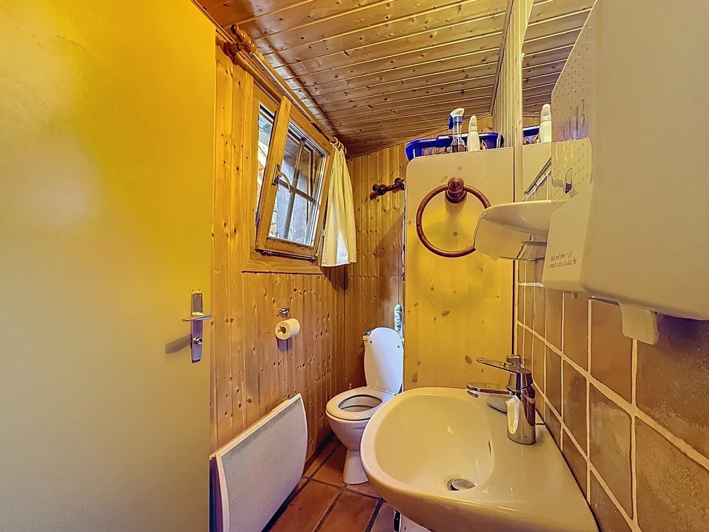 Familienchalet in Bruson – Garage, Weinkeller und ungehinderte Ausblicke - Foto 10 von 18