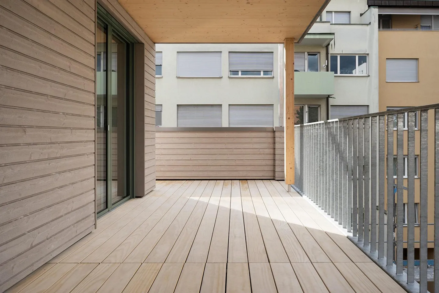 Appartement moderne avec grand balcon - Photo 7 sur 9