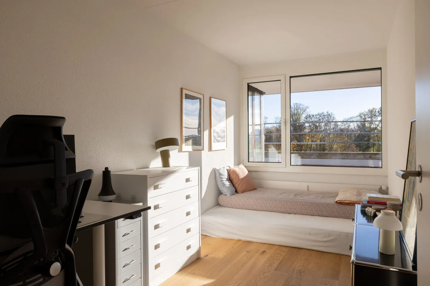 Aussergewöhnliche 4.5 Zimmer Terrassenwohnung an Toplage in Bolligen - Photo 8 of 13