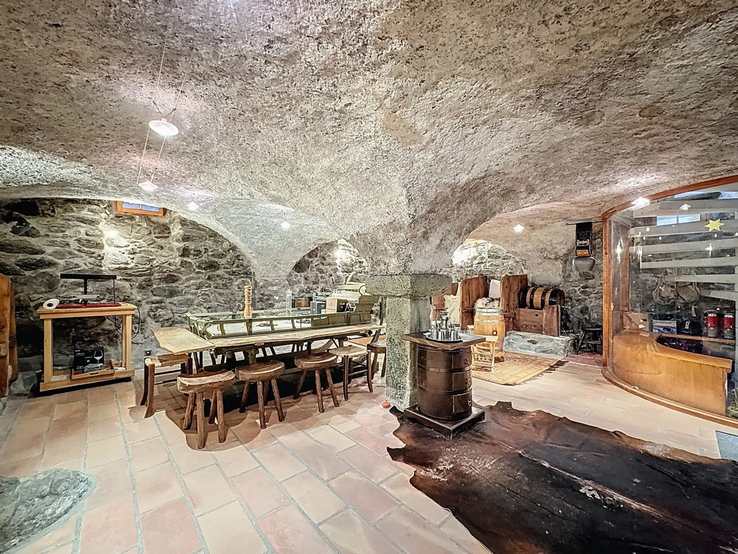 Familienchalet in Bruson – Garage, Weinkeller und ungehinderte Ausblicke - Foto 16 von 18