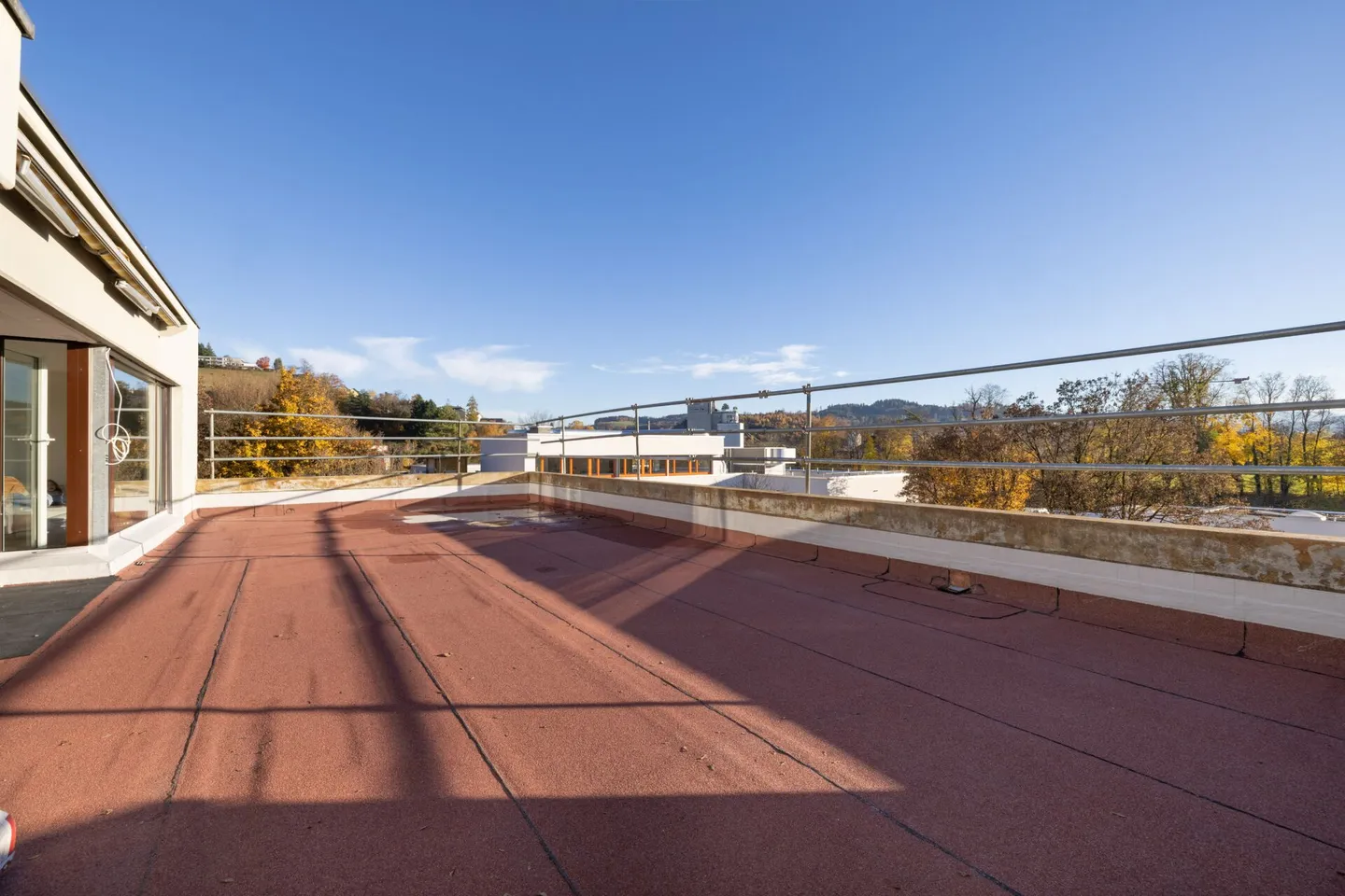 Aussergewöhnliche 4.5 Zimmer Terrassenwohnung an Toplage in Bolligen - Photo 12 of 13