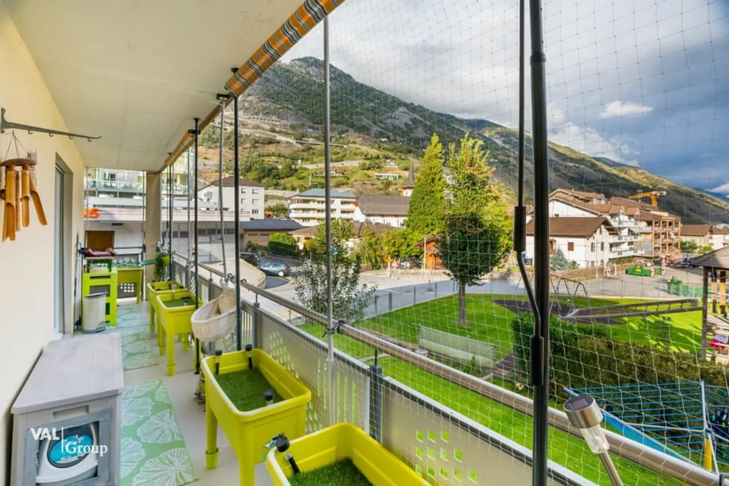 Appartement rénové dans une maison bifamiliale dans un emplacement central, ensoleillé et calme - Photo 11 sur 13