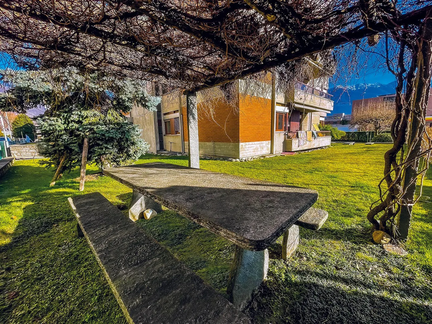 A due passi dal lago, grande 4.5 locali soleggiatissimo - Foto 21 di 21