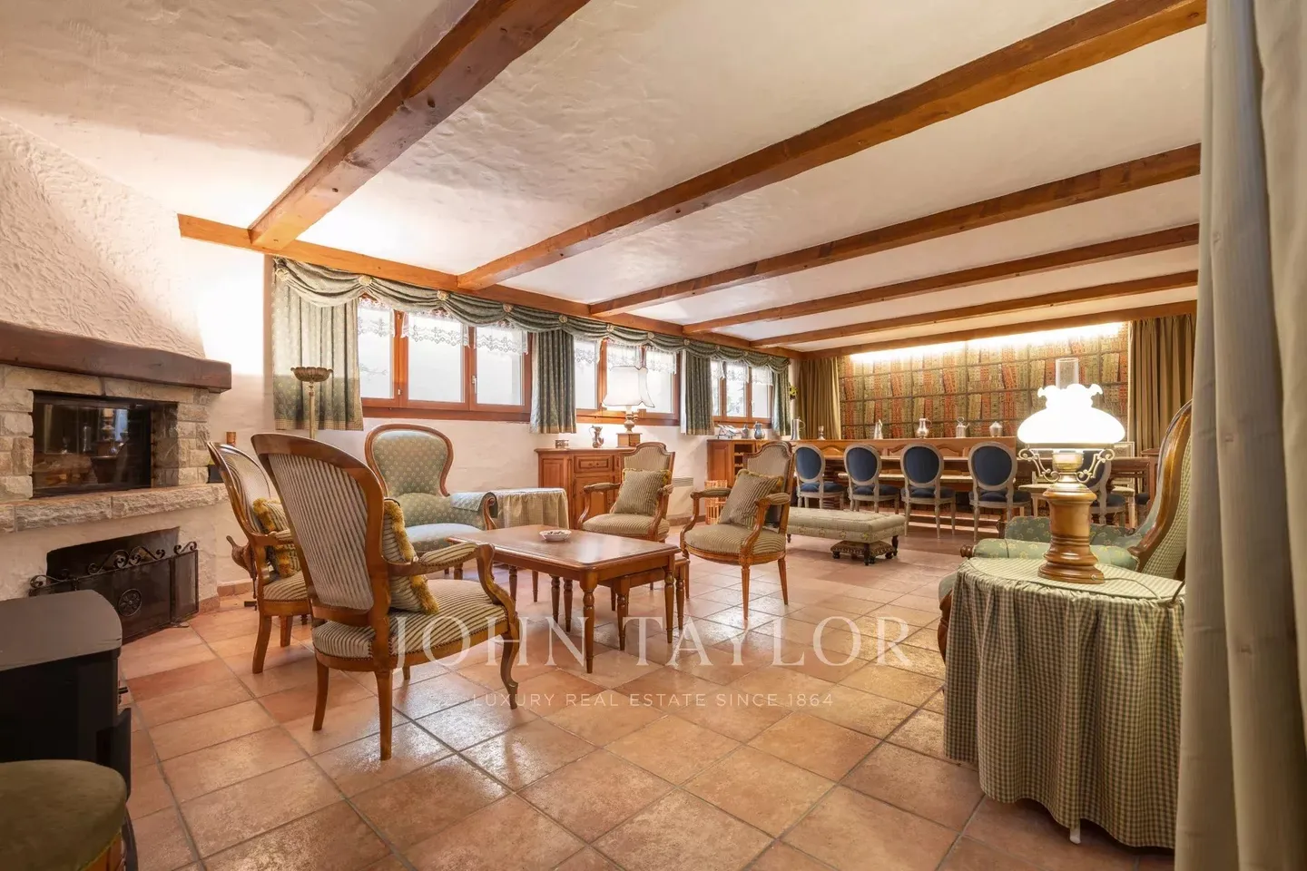 Rara opportunità: 2 chalet su una proprietà di 2789m2 - Foto 10 di 11