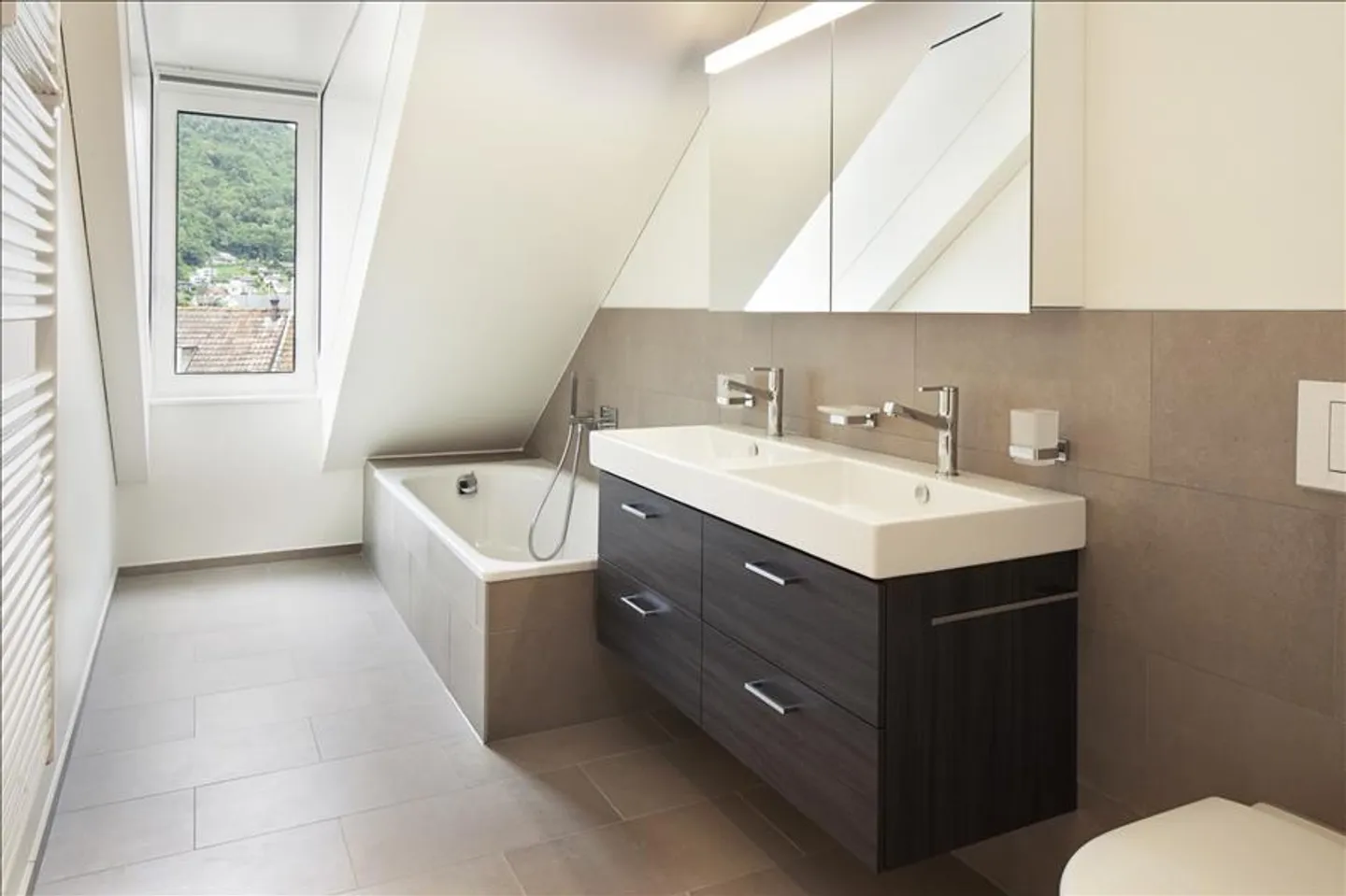 Appartement de rêve au cœur de la vieille ville ! - Photo 7 sur 11