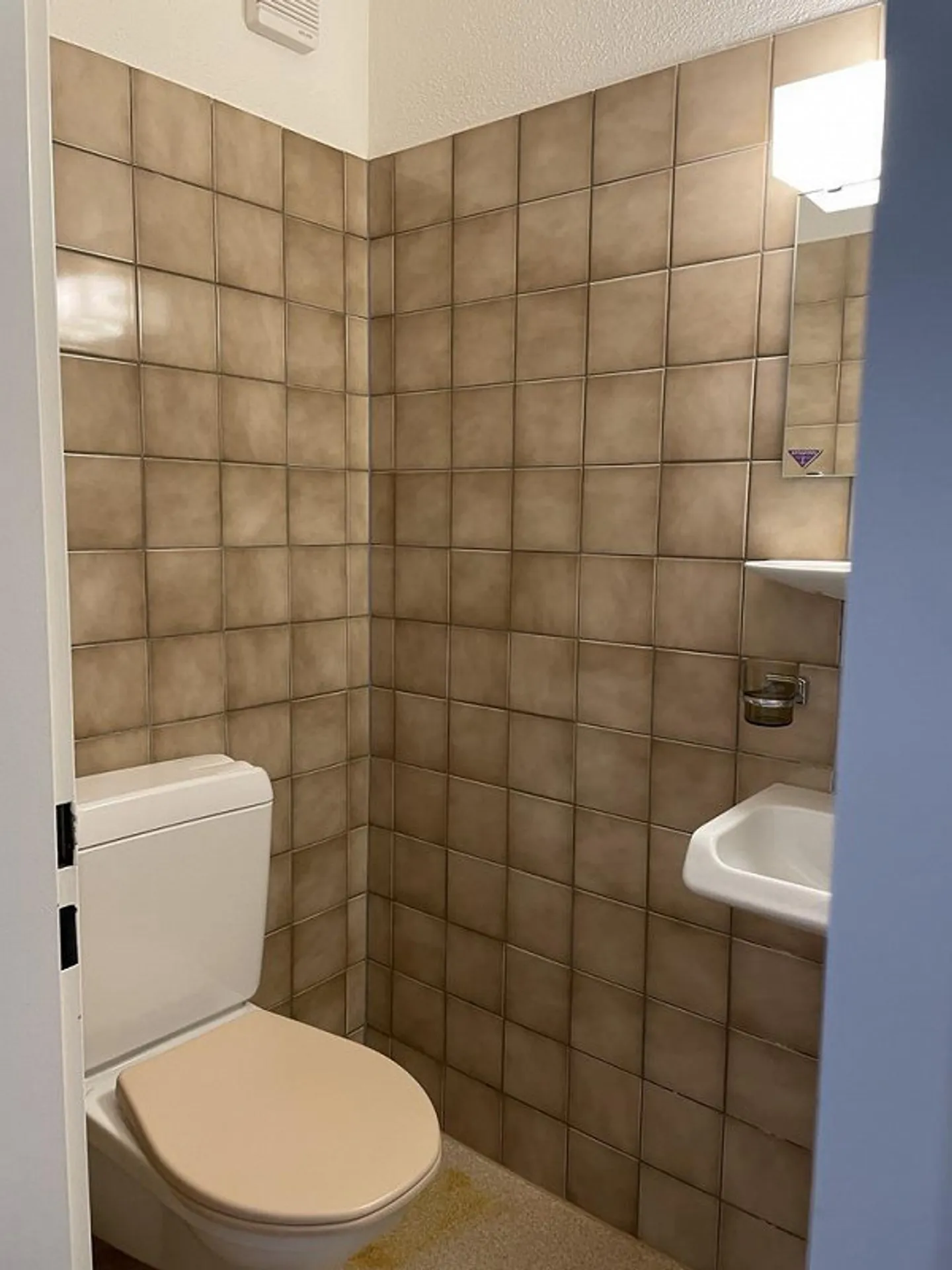 Appartamento affascinante di 4,5 stanze in un insediamento adatto ai bambini - Foto 4 di 9