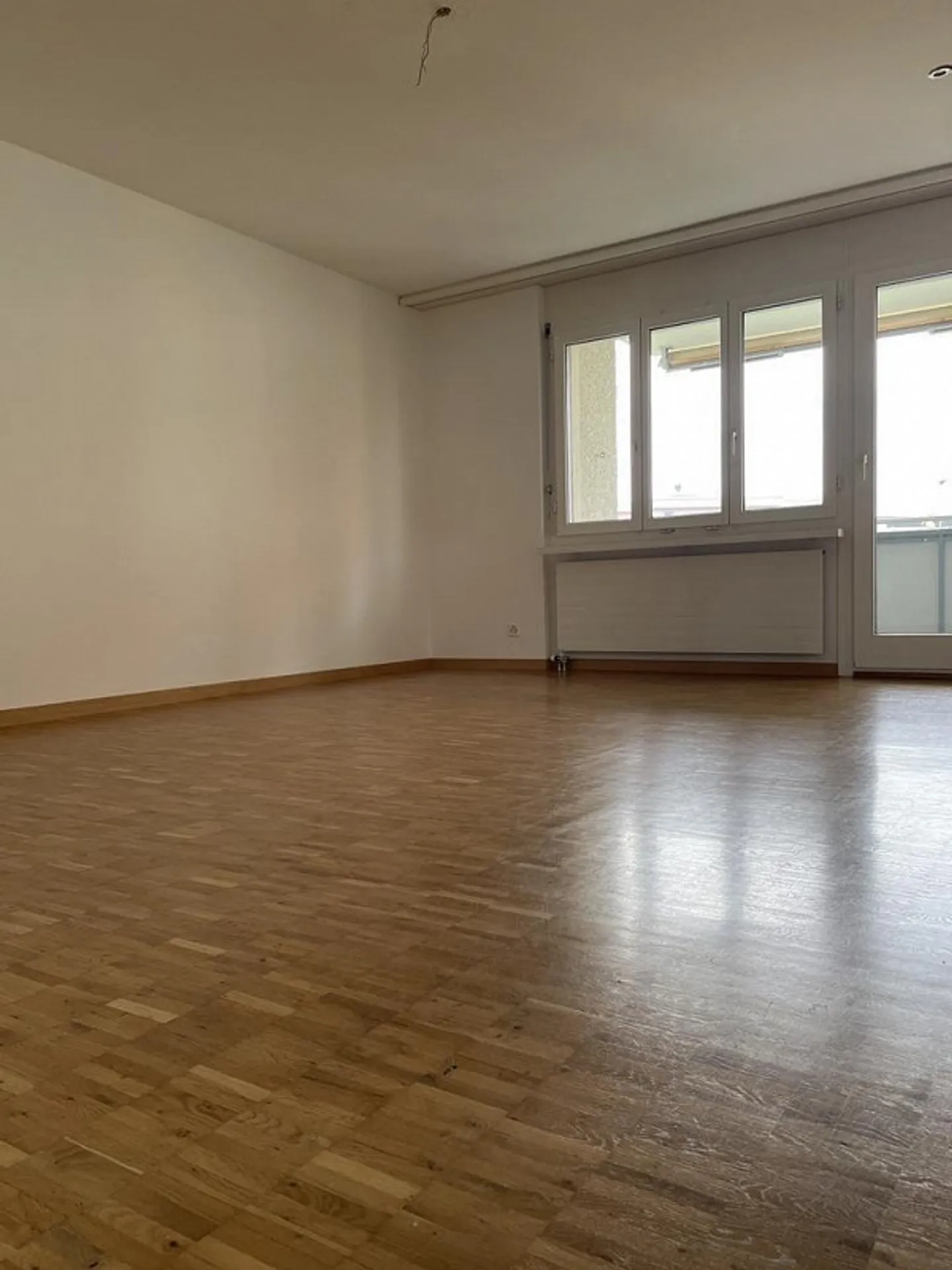 Appartamento affascinante di 4,5 stanze in un insediamento adatto ai bambini - Foto 5 di 9