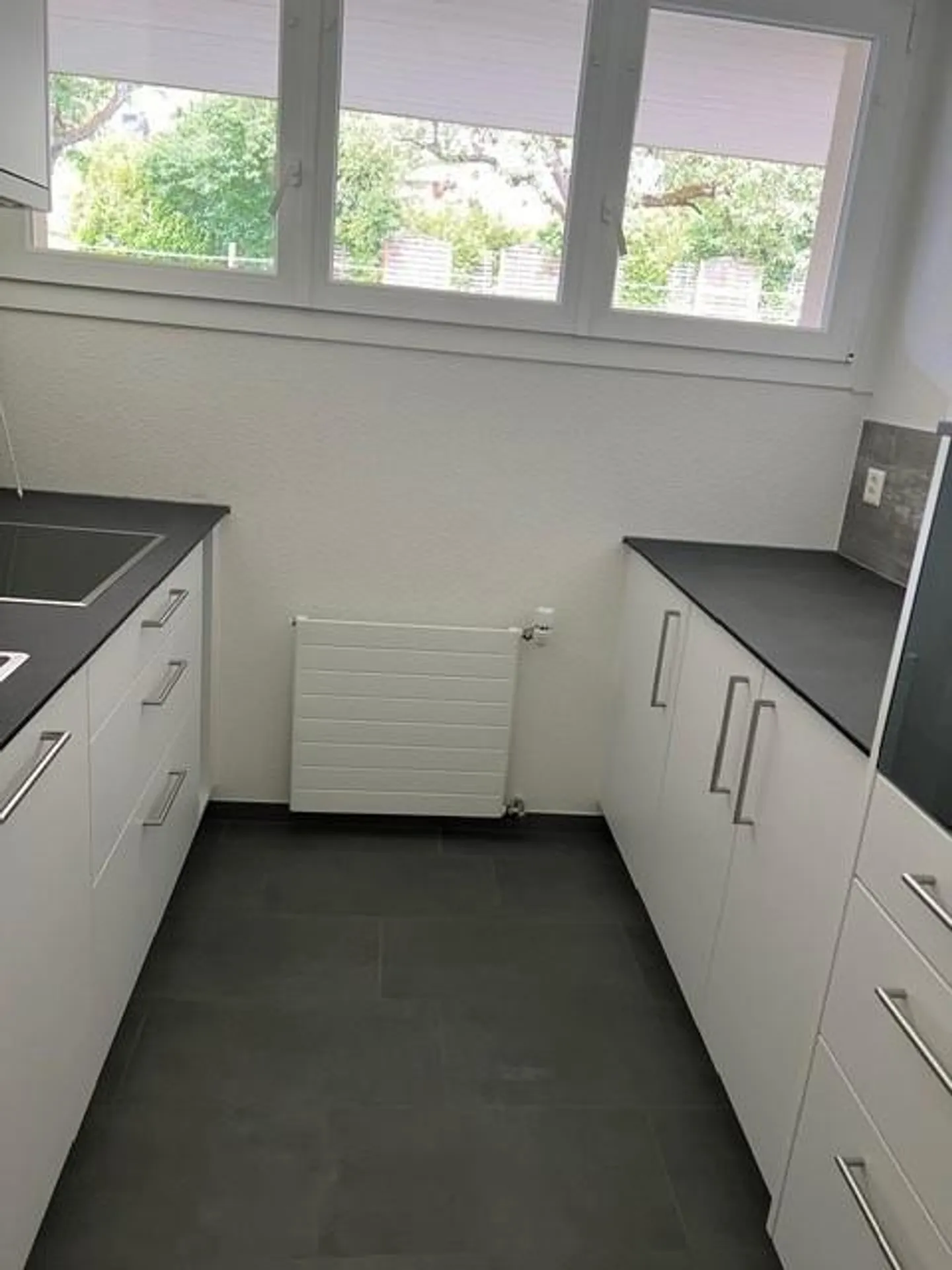 First occupancy after modernization: 4.5-room apartment with south balcony in Löhningen - Photo 20 of 26