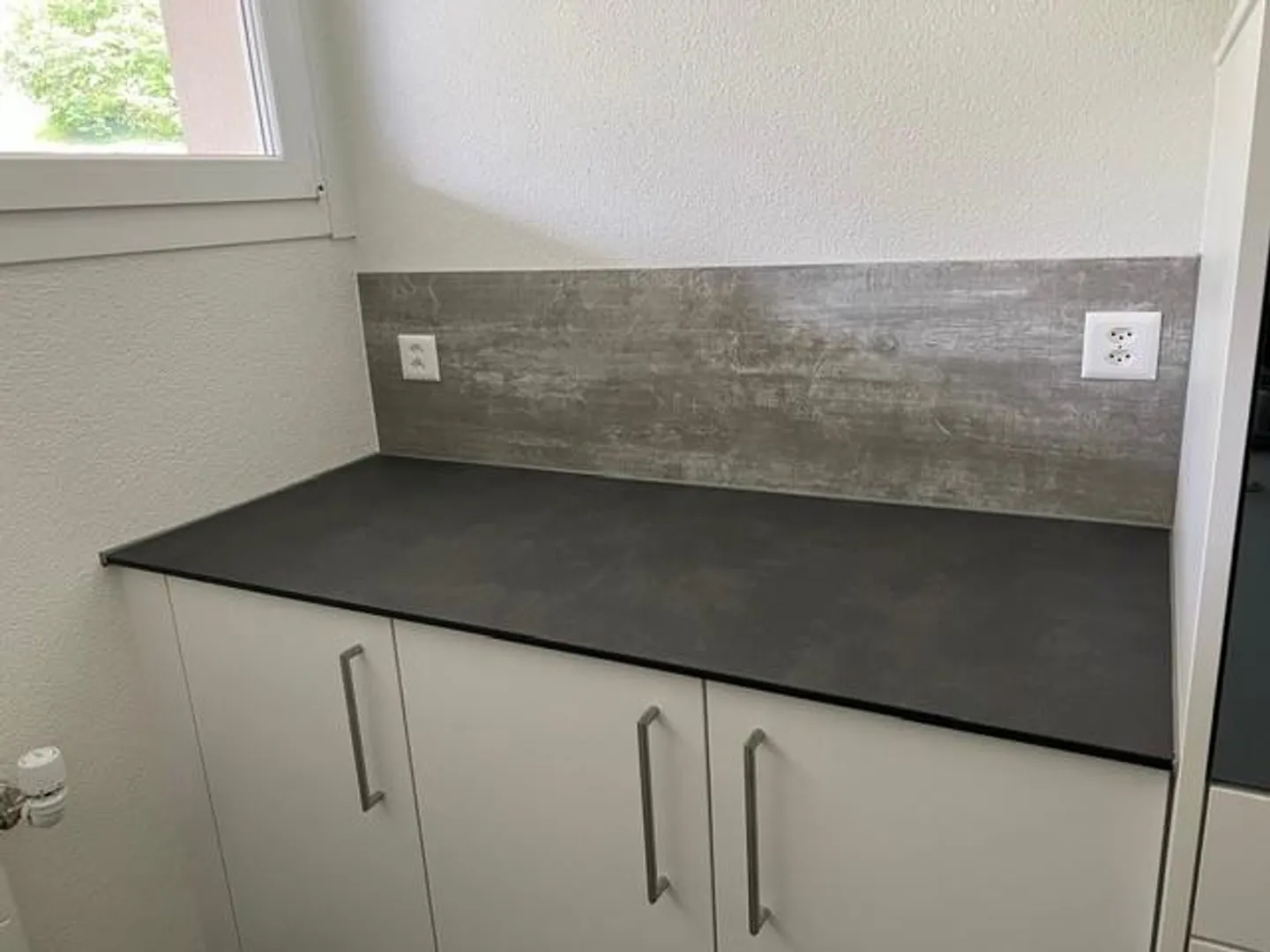 First occupancy after modernization: 4.5-room apartment with south balcony in Löhningen - Photo 21 of 26