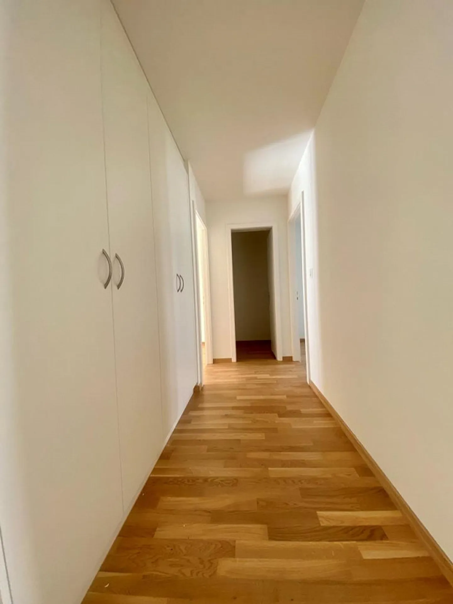 Temporary Rental Until 30.09.2026 - Photo 5 of 6