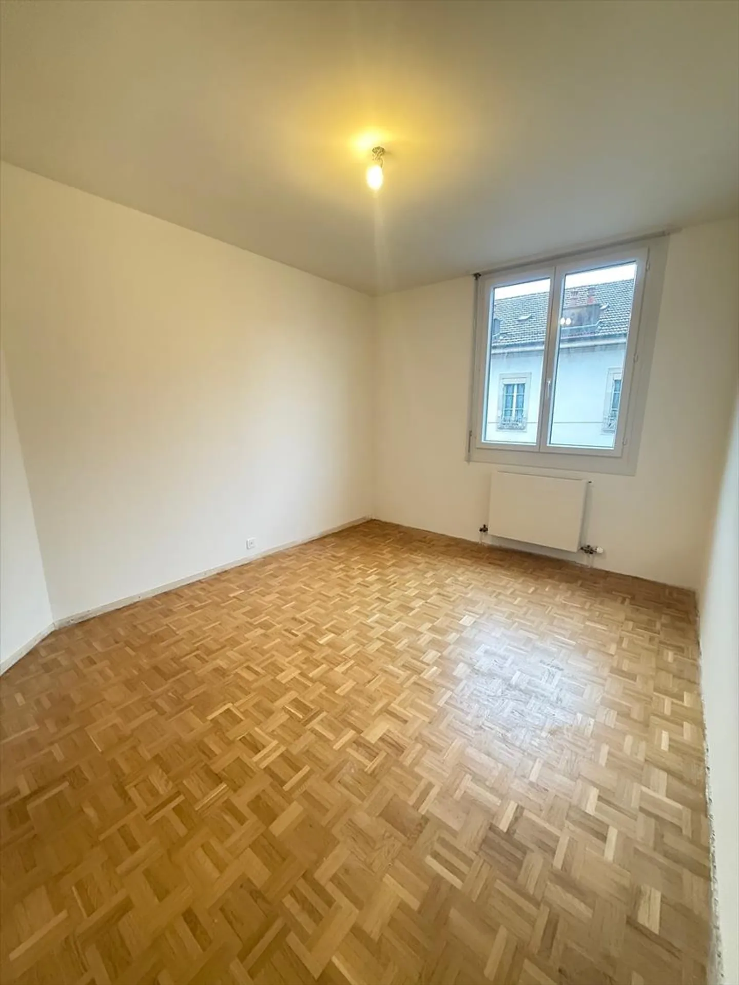 Appartamento 4 locali - Foto 2 di 5