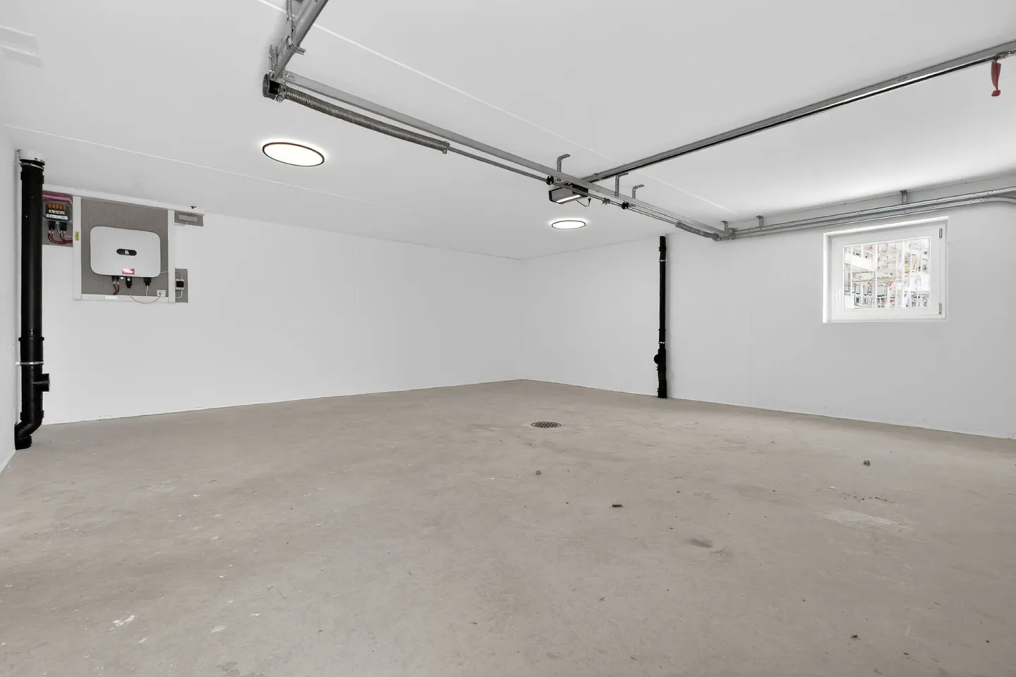 Casa familiare moderna con suite - Foto 24 di 36