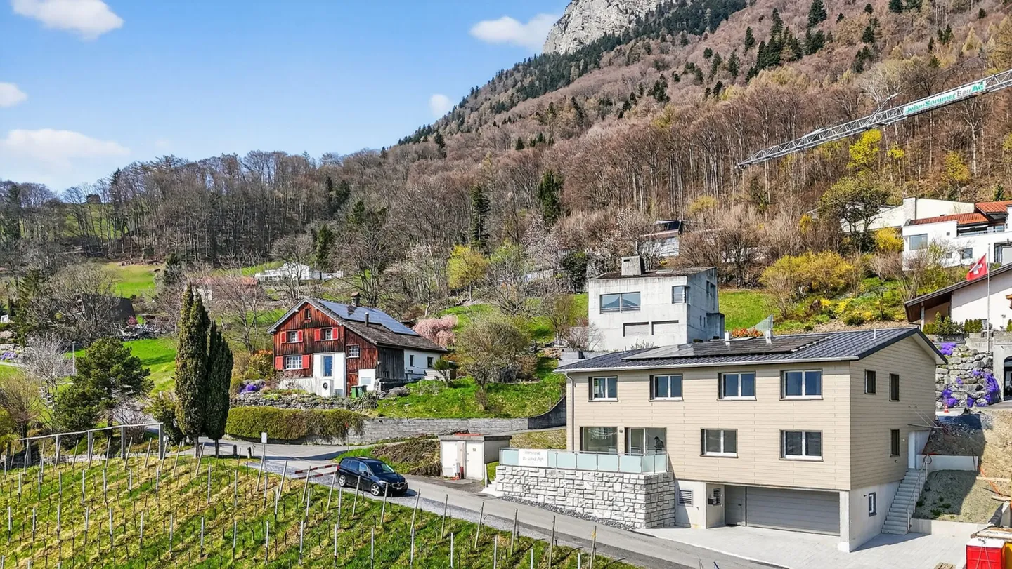 Casa familiare moderna con suite - Foto 27 di 36