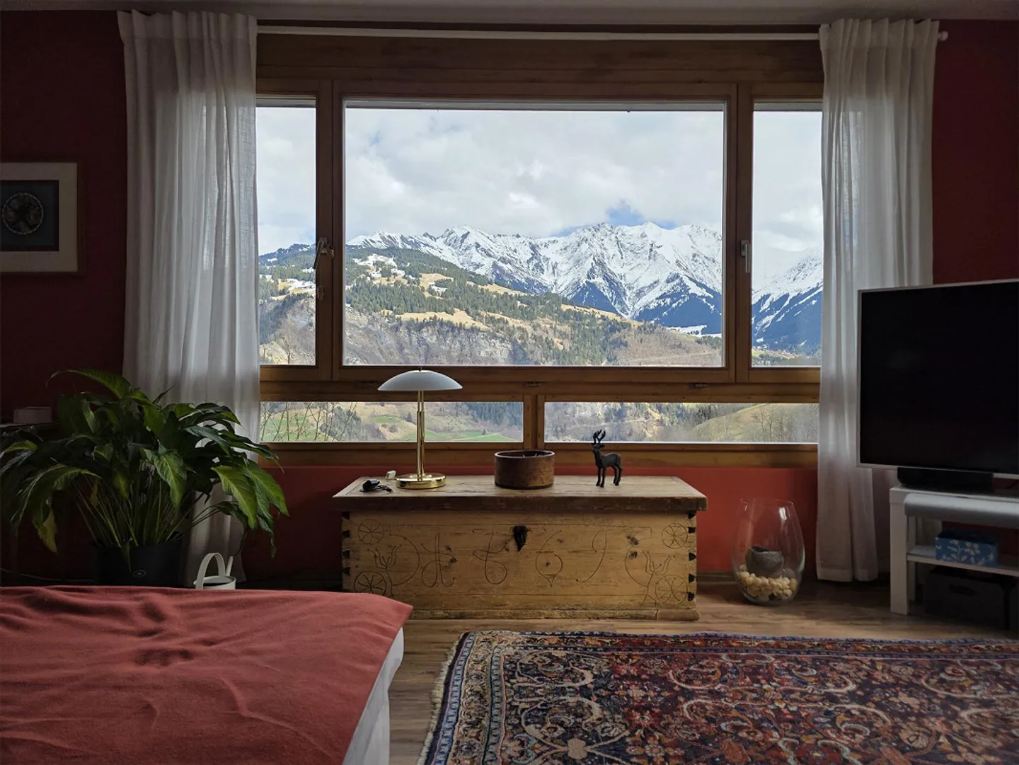 Modern 4.5-room apartment with BREATHTAKING views - Photo 1 of 15