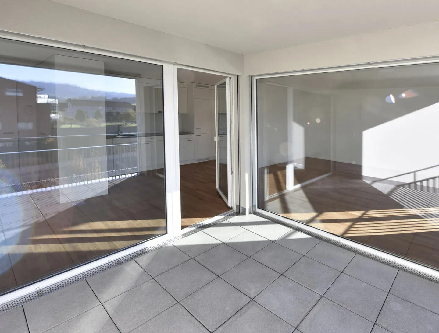 Appartement lumineux de 2,5 pièces au cœur de Malters - Photo 4 sur 6