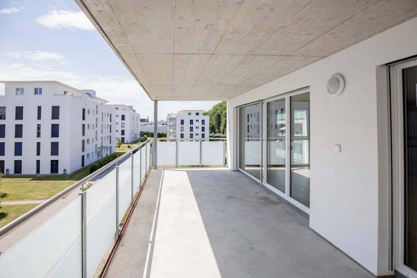 New beginning in a new apartment. SIMISHÖLZLI - Photo 5 of 9